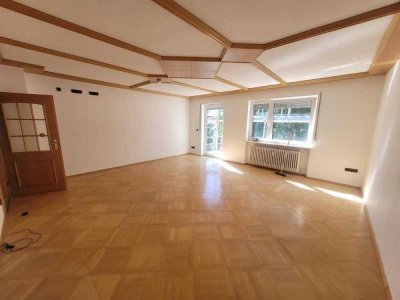 Großzügig im 2. OG, ruhig gelegen, mit West-Balkon