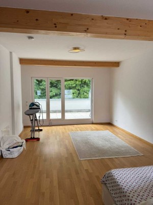 Gehobenes, neues Reihenhaus mit fünf Zimmern am Park in Umkirch