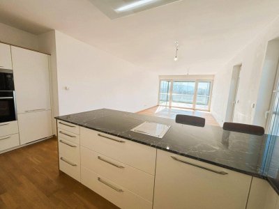 Premium-Penthouse in Linz-Urfahr zu vermieten! Große Außenterrasse – Wintergarten - Moderne Einbauküche mit vielen Extras