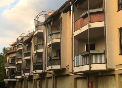 *Gepflegte 2- Zimmerwohnung mit Balkon!*