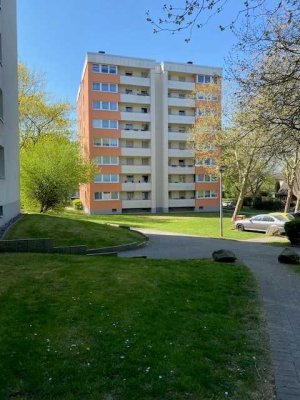 Über den Dächern von Hagen: 3 Zimmer mit Balkon in Boele