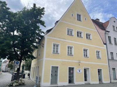Charmantes Altstadthaus mit 4 Wohneinheiten und einer Gewerbeeinheit!