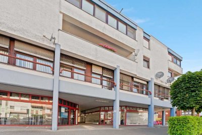 Kombipaket: Modernisiertes Ladengeschäft, eine sanierte 2-Zimmer-Freizeitimmobilie und zwei TG-Stell