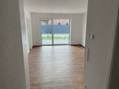Neuwertige 2-Zimmer Erdgeschosswohnung mit Garten in Surwold