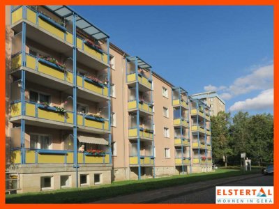 3 helle Räume // Gute Infrastruktur // Familienfreundlich // Balkon // Küche und Bad mit Fenster!