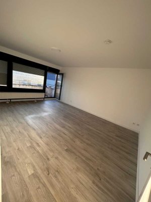 Sanierte 3-Raum-Wohnung mit Balkon und Einbauküche in Wegberg
