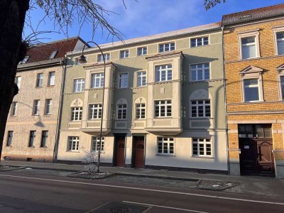 Sanierte 2-Raum-Wohnung in Wittenberg mit Balkon zu vermieten