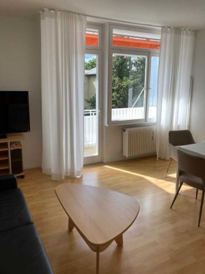 Helle möblierte 2-Zimmer Wohnung auf Zeit in Berlin-Lankwitz