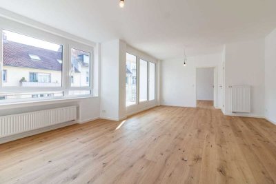 SELTENE 5-ZIMMER WOHNUNG AM VOLKSGARTEN � NEU MODERNISIERT MIT ZWEI BALKONEN +PROVISIONSFREI+