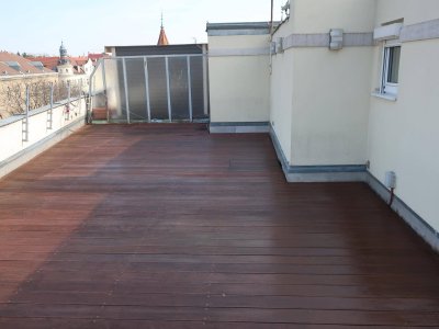 4-ZIMMER-WOHNUNG! DACHTERRASSENTRAUM mit FERNSICHT! NÄHE SAARPLATZ! PROVISIONSFREI!