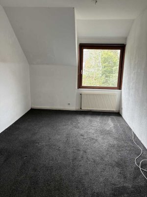 Helle 5-Zimmer-Wohnung in Burgdorf mit Garage