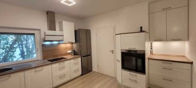 Sanierungsbedürftiges Reihenendhaus in ruhiger Lage in Konstanz