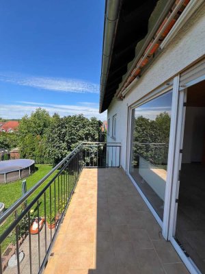 4-Zimmer-Wohnung mit Balkon & XXL-Küche in ruhiger Lage von Hahnheim