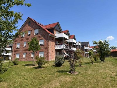 HANSTEDT: 3-Zimmer EG-Wohnung mit Süd-Terrasse!