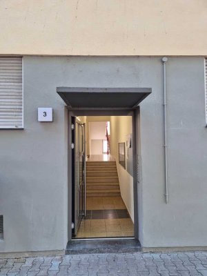 Helle 1-Zimmer-Wohnung mit großer Wohnküche zu vermieten
