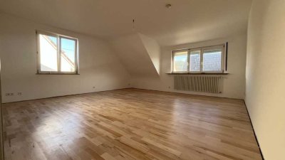 Großzügige 4,5-Zimmer-Wohnung (Obergeschoss) in Remshalden