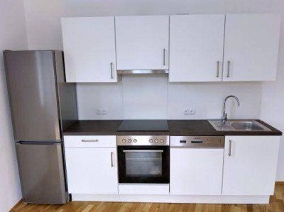 Erstbezug: Sanierter 3 ZIMMER-Altbau, sonniger Balkon, neue Sanitäranlagen, nähe KF-Universität/LKH!