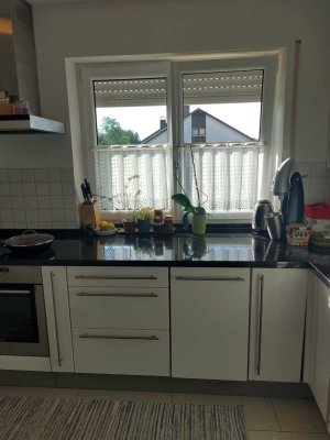 schöne 3 Zimmer Wohnung mit Balkon in Petershausen ( 5 min. zu Fuß zum Bahnhof )