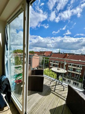 Exklusive 2 Zimmer Wohnung mit Einbauküche und großer Balkon