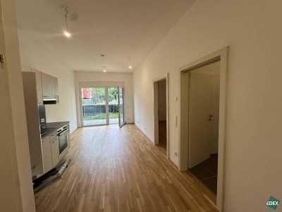 Ab 01. Oktober: Schöne 2-Zimmer-Wohnung mit Terrasse und Garten nahe U1 Rennbahnweg