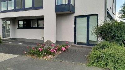 Geräumige, gepflegte 1-Zimmer-Erdgeschosswohnung zur Miete in Lohmar