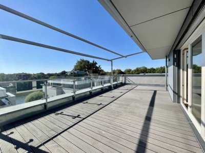 Kapitalanlage mit 4 % Rendite in Köpenicks Toplage -  Dachgeschosswohnung mit großer Dachterrasse