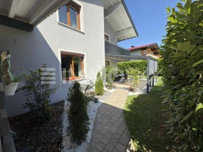 Traumhaftes Zwei-Familienhaus mit Garten, Sauna und Garage!