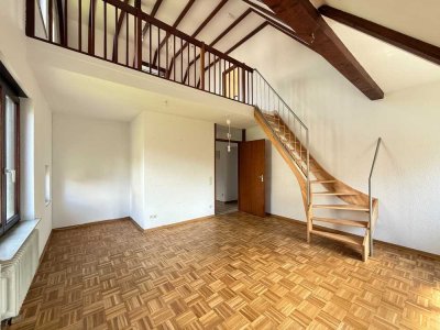 Helle 4-Zimmer-Maisonettewohnung mit Einbauküche und Balkon, Ostfildern-Kemnat