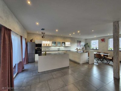 Großzügige 3-Zimmer-Wohnung mit ca. 170qm