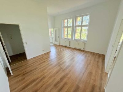 ++Besichtigung: Mi., 25.06.25 um 18:15 Uhr++ Zwei Zimmer in Brandenburg a.d. H.!