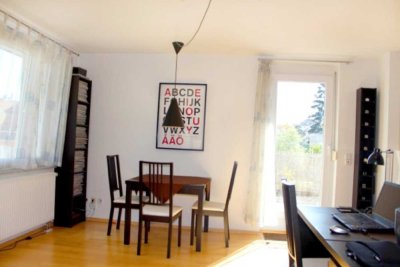 Helle 1,5 Zi Wohnung (36 qm) am Rande der Innenstadt von Ludwigsburg mit Einbauküche und Terrasse