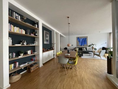 Rarität! 4,5 Zimmer Loft-Wohnung mit Hafenblick und Gartenmitbenutzung im Portugiesenviertel