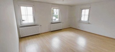 Helle, gepflegte und zentrumnahe 3-Raum-EG-Wohnung in Bietigheim-Bissingen