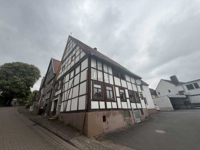 Historisches Fachwerkhaus mit viel Potenzial im Herzen von Blomberg
