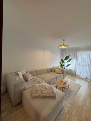 Nachmieter gesucht für schöne 2,5-Zimmer-Wohnung mit Stellplatz