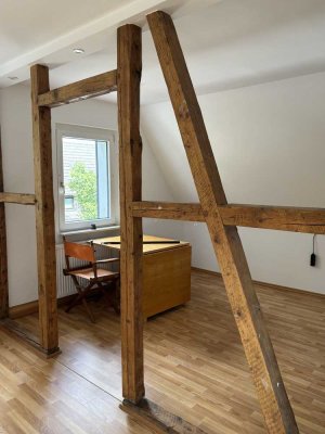 Freundliche 2,5-Zimmer-Dachgeschosswohnung in Witten Rüdinghausen