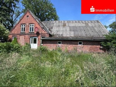 Modernisierungsbedürftiger Resthof in Alleinlage