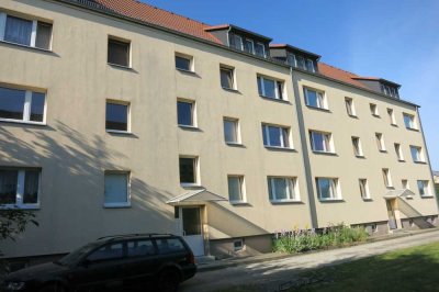 3-Raum-Wohnung im Erdgeschoss - Erstbezug nach Sanierung