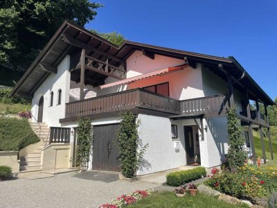 Gepflegtes Haus mit Charakter – teilweise renoviert