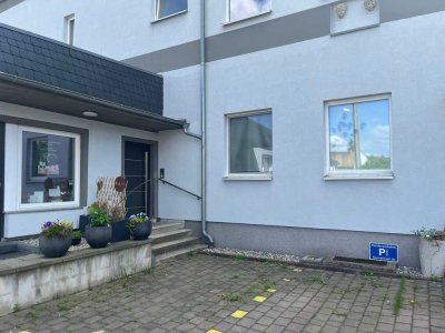 Neuwertige Wohnung mit drei Zimmern,Terrasse und eigenem Garten in Machern