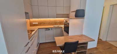 Modernes Wohnen - den Badeteich um die Ecke!