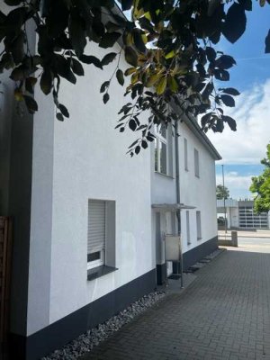3 Zi.-Mietwohnung mit Balkon im Zentrum von Herford