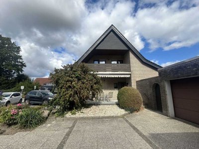 Sehr gepflegtes Einfamilienhaus, komplett renoviert mit viel Platz für die junge Familie.