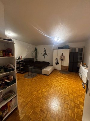 Ruhiges Garconniere - zentrale Lage