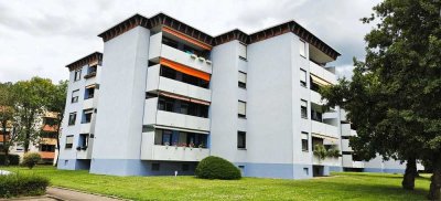 4 Zimmer Wohnung mit Balkon und Stellplatz, sofort verfügbar!
