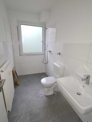 Schön und gemütlich!! Alles neu! Top 3,5 EG-Wohnung!