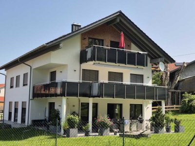4-Zimmer-Dachwohnung mit Bergblick in Kranzegg