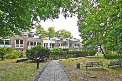 Helle zwei Zimmer ETW mit Blick ins grüne Alstertal inkl. TG Stellplatz