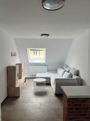 Gepflegte 2-Zimmer Dachgeschosswohnung in Hannover Mitte