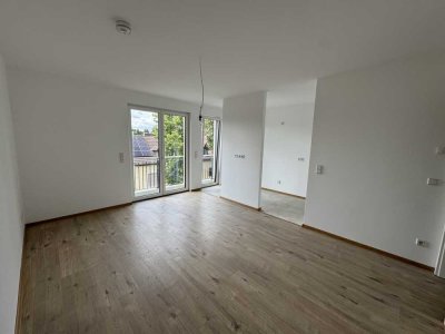 Schöne 3 Raum Wohnung in zentraler und ruhiger Lage